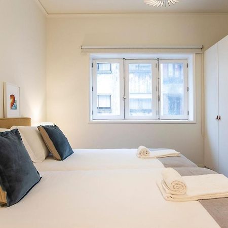 Tasteful 2Br Flat In Art District By Lovelystay Порто Екстериор снимка